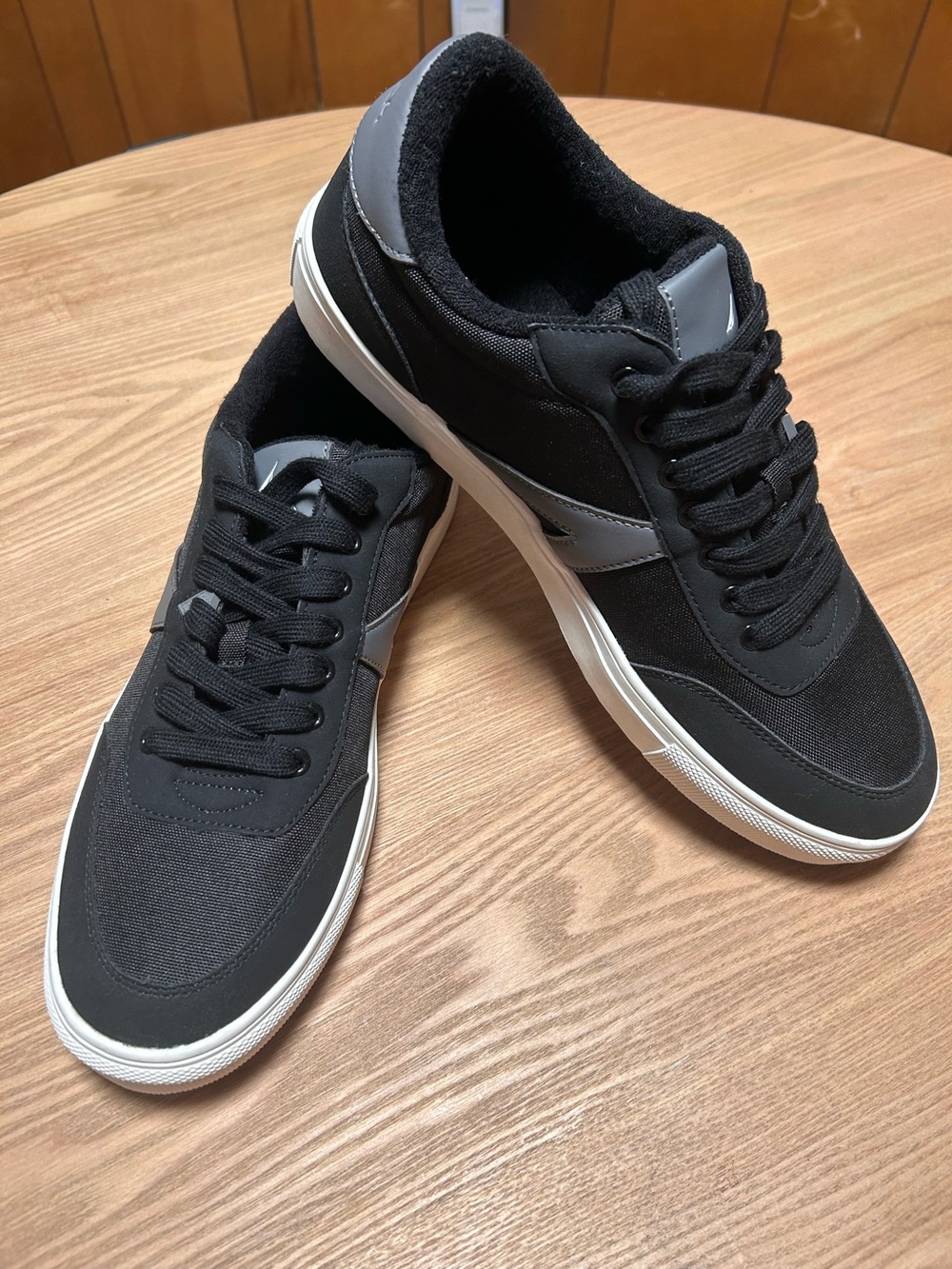 Men’s Nautica Canvas Shoes Suede Toe Lace Up Size 12